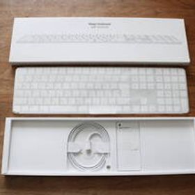 [程度良好/現行モデル] Apple Magic Keyboard（USB-C）White Touch ID テンキー付き JIS配列 A3119 MXK73J/A ホワイト