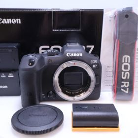 【極上品】Canon EOS R7 ボディ キャノン ミラーレス一眼カメラ