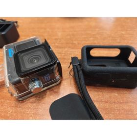 ゴープロ(GoPro)のgopro12 アクセサリーつき バッテリー4本(ビデオカメラ)