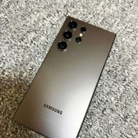 【超美品】Galaxy S24 Ultra 256GB SIMフリー おまけ多数