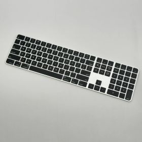 Apple Magic Keyboard with Touch ID テンキー付き 英語(US) ブラックキー 本体のみ【C6870-80】