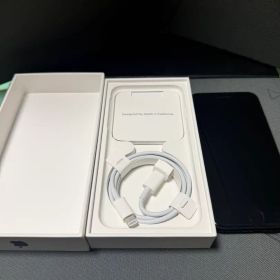 Apple iPhone SE2 64GB ブラック