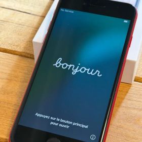 iPhone SE 第2世代 64GB レッド SIMフリー