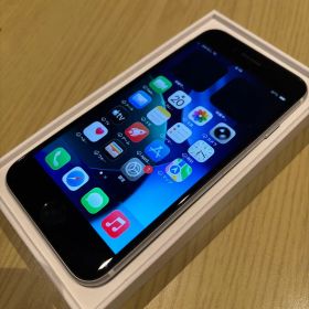 iPhone SE2 64GB ホワイト 修理歴なし SIMフリー 美品 箱付