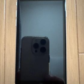 iPhone SE2 128GB 白 SIMフリー ⑥