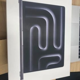 MacBook Pro M5チップ 14インチ スペースブラック 新品未開封