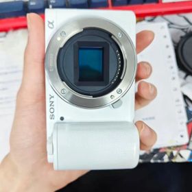 SONY vl ogcam ZV-E10 ボディ 白 美品