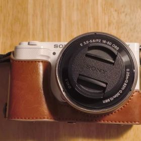SONYZVE10 ミラーレス一眼 E 16-50mm ホワイト