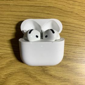 Apple AirPods 第4世代 ANC ノイズキャンセリング付き