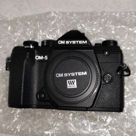 OM SYSTEM/オリンパス OM-5 ボディ Black