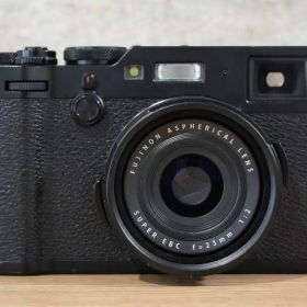 FUJIFILM X100F Black ブラック