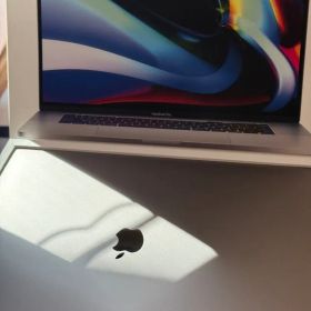 Apple MacBook Pro 16inch