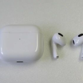 【中古品】正規品 Apple AirPods 第3世代 （A2564、A2565、A2897） アップル エアポッズ ワイヤレスイヤホン 送料無料！ エアーポッズ ※訳有