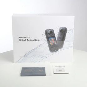 【中古】 (その他) その他 Insta360 X5 Essentials Bundle【中古カメラ 360度カメラ】 ランク：A