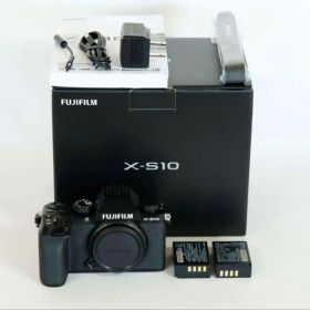 【レンズ・付属品付】FUJIFILM X-S10 xf23mm f1.4 r