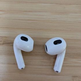 Apple AirPods 第3世代 (MagSafeケース)