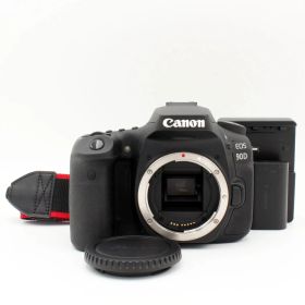 わずかシャッター数25000以下【新品級】CANON EOS 90D ボディ#9403