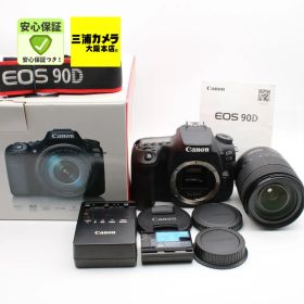【極上品】 Canon EOS 90D レンズキット EF-S 18-135mm F3.5-5.6 IS USM 付属 デジタル一眼レフカメラ #07103116