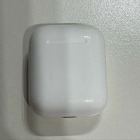 AirPods 第1世代 MMEF2J/A 中古 1,580円 | ネット最安値の価格比較