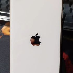 Apple iPhone SE3