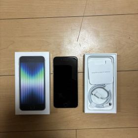 Apple iPhone SE3 128GB ホワイト 本体