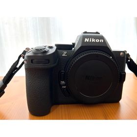 【美品】Nikon Z5II ボディ(ミラーレス一眼)