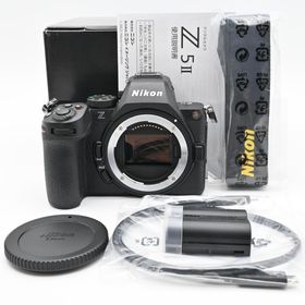 Nikon Z5II ボディ ショット数 7757回 美品(ミラーレス一眼)