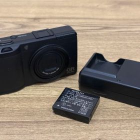 RICOH GR Ⅱ 新品 64,500円 中古 11,800円 | ネット最安値の価格比較