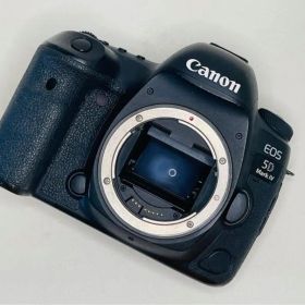 Canon キヤノン EOS 5D Mark IV ボディ