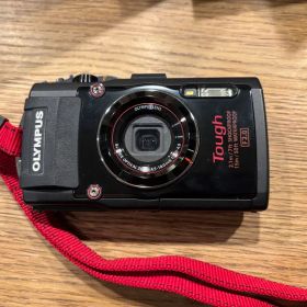 OLYMPUS オリンパス TG TG-4 BLACK