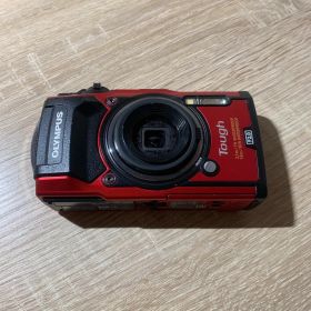 9509 OLYMPUS TOUGH TG-5 レッド デジカメ ジャンク品【ネ】