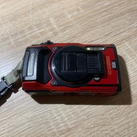 9510 OLYMPUS TOUGH TG-5 レッド デジカメ 動作確認済み やや訳アリ【ネ】