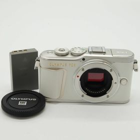 オリンパス(OLYMPUS)の【シャッター回数3144回】■美品■ E-PL10 ホワイト(ミラーレス一眼)