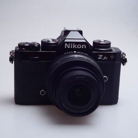 ニコン(Nikon)の【中古】(ニコン) Nikon Zfc 16-50 VR レンズキット ブラック(コンパクトデジタルカメラ)