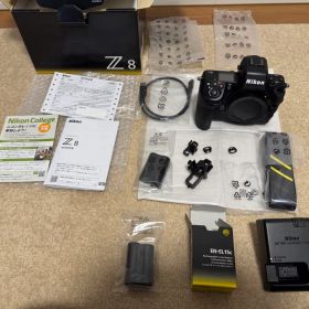 Nikon Z 8 ミラーレスカメラ 本体