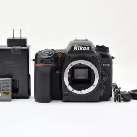 シャッター回数65442回！■美品■ Nikon D7500 ボディ ブラック