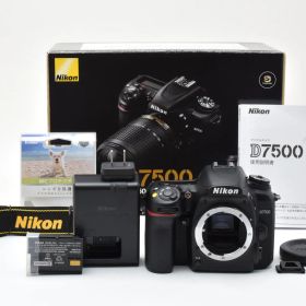 ■1043ショットの極上品■ Nikon ニコン D7500 デジタル一眼レフカメラ #D158