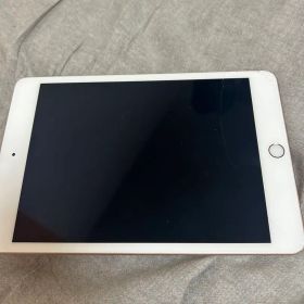 iPad mini（第五世代）ピンクゴールド 画面にひびあり スタンド付き