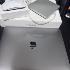 MacBook Air M1 2020 13インチ 8GB256GB 付属品付