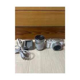 OLYMPUS ミラーレス一眼カメラ PEN E-PL10 EZダブルズームキット ホワイト