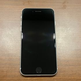 アップル(Apple)のiPhone SE (第2世代) 64GBホワイト(スマートフォン本体)