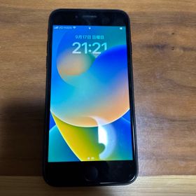 アイフォーン(iPhone)のiPhone SE 第2世代 (SE2) ブラック 64 GB SIMフリー(スマートフォン本体)
