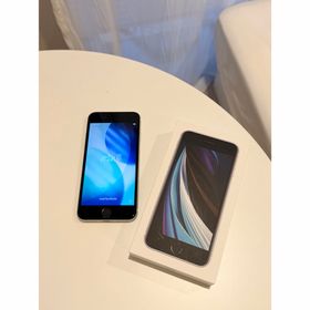 アップル(Apple)のiPhone SE 第2世代 (SE2) ホワイト 64 GB SIMフリー(スマートフォン本体)