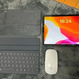 iPad Pro 第一世代 11インチ 純正キーボード、マウス付き