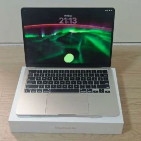 MacBook Air M3 美品 2024 13インチ 512GB 16GB
