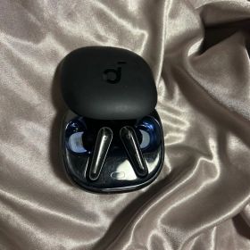 soundcore Liberty 4