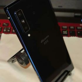 docomo FUJITSU arrows NX9 F-52A ネイビー 中古