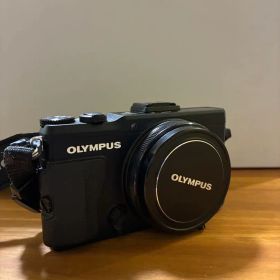 OLYMPUS STYLUS XZ-2 SDカード付き コンパクトデジタルカメラ