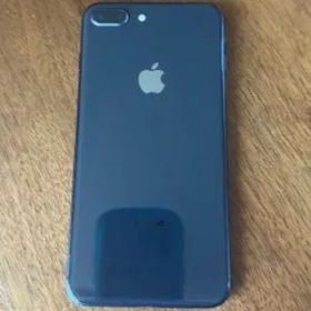 Apple iPhone 8プラス ブラック au