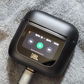 JBL tour pro 2